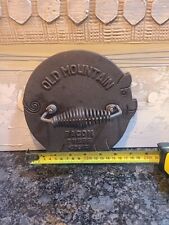 Old Mountain Cast Iron Pig Bacon Press 7.5