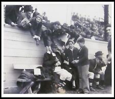 1935 Charming photo of Babe Ruth Signing Autographs for fans Boston Braves picture