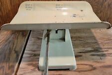 Vintage Health-O-Meter Medical Baby Scale 10 pounds Nursery Great display piece picture