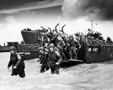 U.S. Soldiers landing on Omaha Beach during D-Day Invasion WWII 8x10 Photo 500a picture