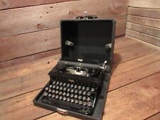 Vintage Royal Junior Typewriter Portable With Case - Looks great picture
