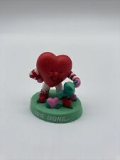 Adorable Avon Sweetheart Valentine Vintage Figurine - 2 X 2.5 inches picture