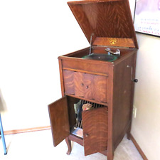Antique Columbia Grafonola Gramophone Works Floor Standing Oak 42