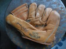 Autographed Glove Sale  Gil McDougald signed MacGregor G130, Yankees, All-Star picture