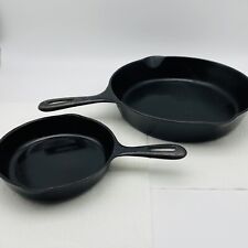 Vintage Unmarked  #3 & #8  2 Cast Iron Skillet Frying Pan Made in USA Set of 2 picture