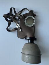 WW2 Orginal  gas mask Rare picture