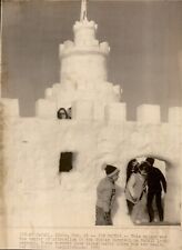 LG52 1971 AP Wire Photo MCCALL WINTER CARNIVAL ICE CASTLE KIDS PLAYING IDAHO picture