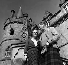 11th Duke of Argyll and Margaret Campbell Duchess of Argyll 1950s Old Photo 2 picture