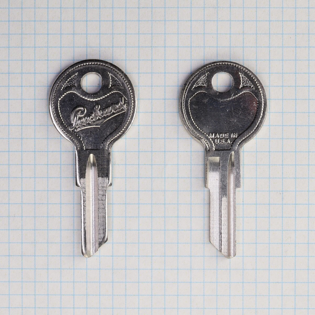 2 x Original Packard Automobile Keys 2 x Original Packard Automobile Keys