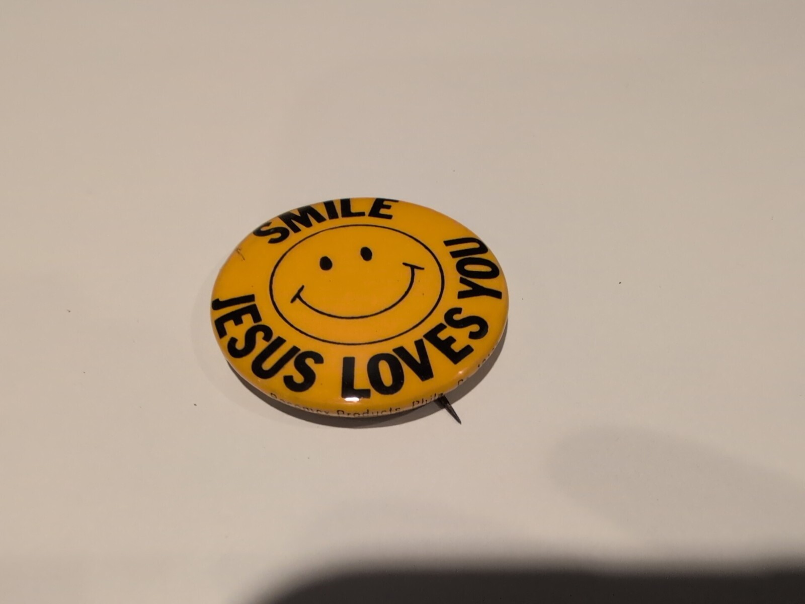 Vintage Hippy Pin Pinback 1970s Smile Jesus Loves You Hippie Vintage Hippy Pin Pinback 1970s Smile Jesus Loves You Hippie