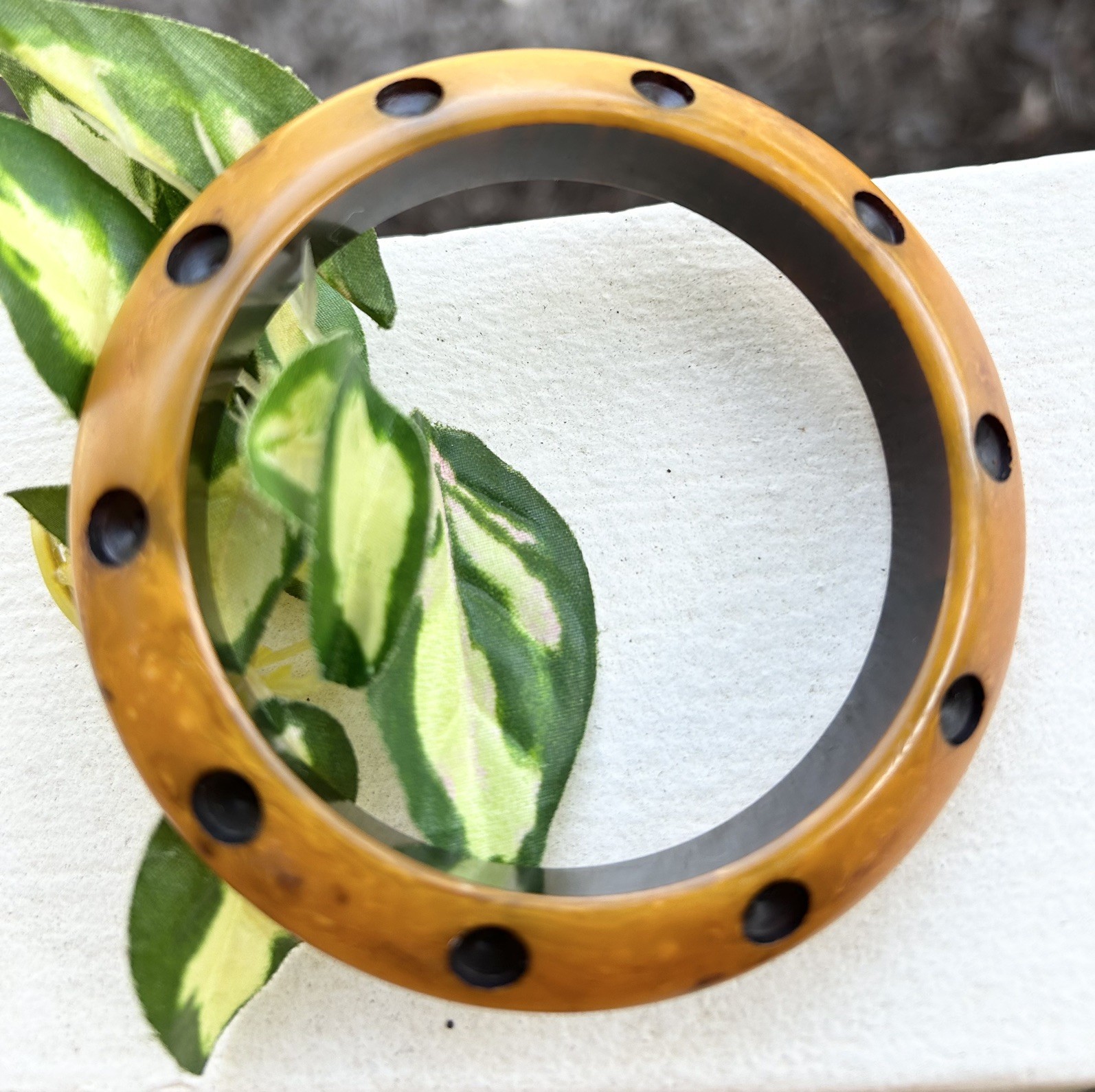 Vintage Over-Dyed Bakelite Marbled Butterscotch Caramel Bangle Bracelet Vintage Over-Dyed Bakelite Marbled Butterscotch Caramel Bangle Bracelet
