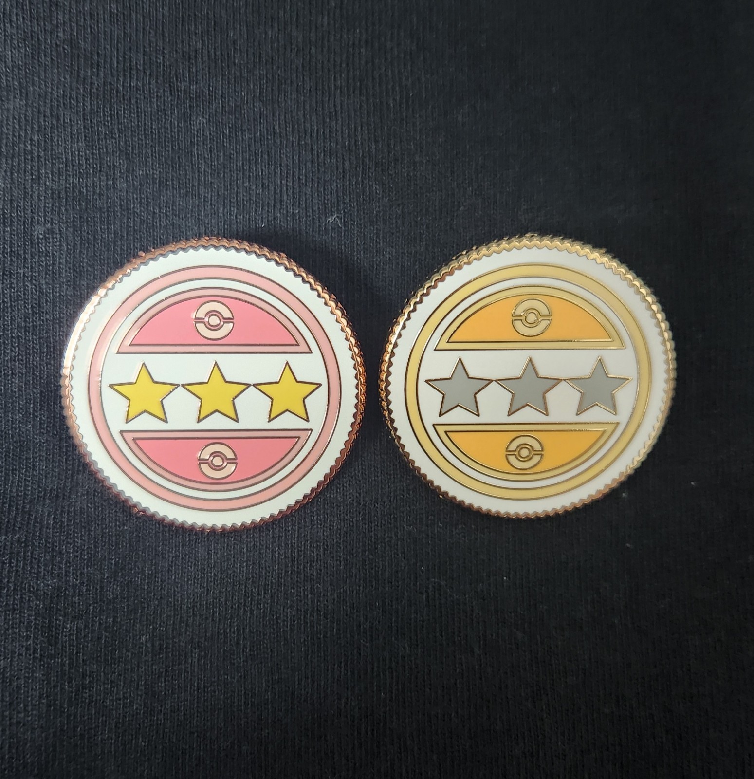 New - Pokemon Go Appraisal Lapel Pins - HUNDO & NUNDO New - Pokemon Go Appraisal Lapel Pins - HUNDO & NUNDO