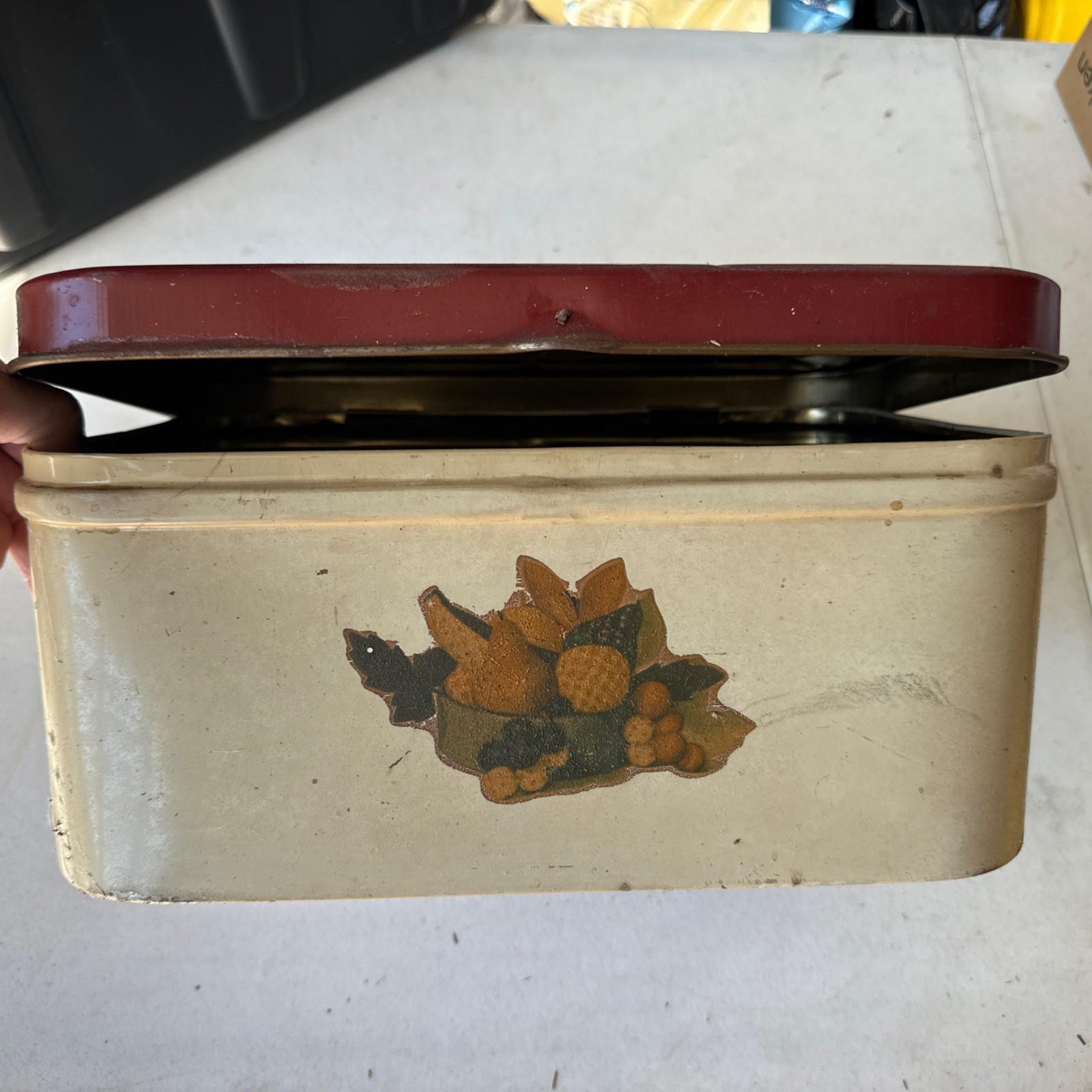 Vintage MCM 1940s 1950s Tin Metal Vented Bread Box Rustic Farmhouse Decor Vintage MCM 1940s 1950s Tin Metal Vented Bread Box Rustic Farmhouse Decor