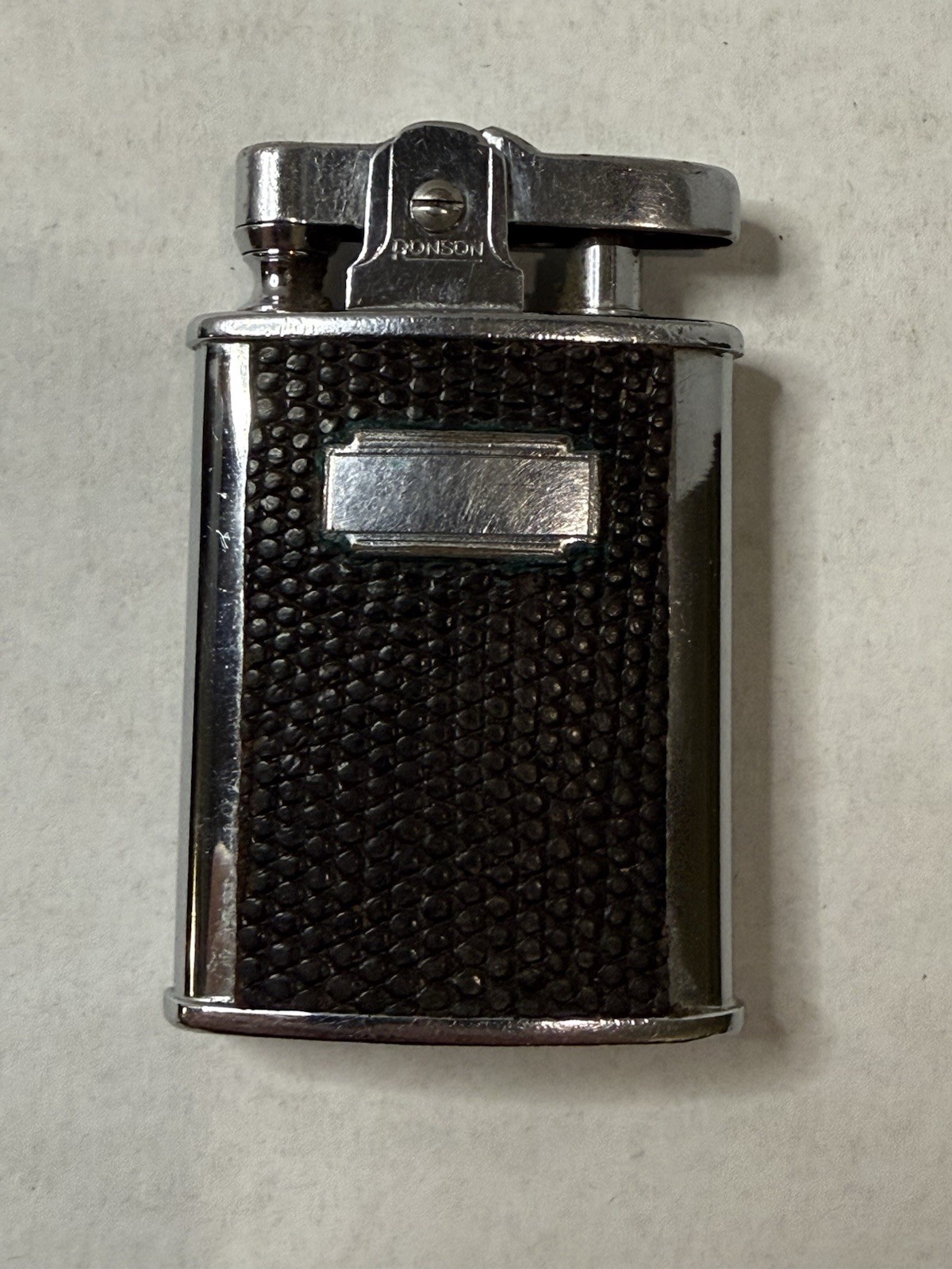 Vintage - RONSON - MADE IN ENGLAND - Cigarette Lighter Vintage - RONSON - MADE IN ENGLAND - Cigarette Lighter