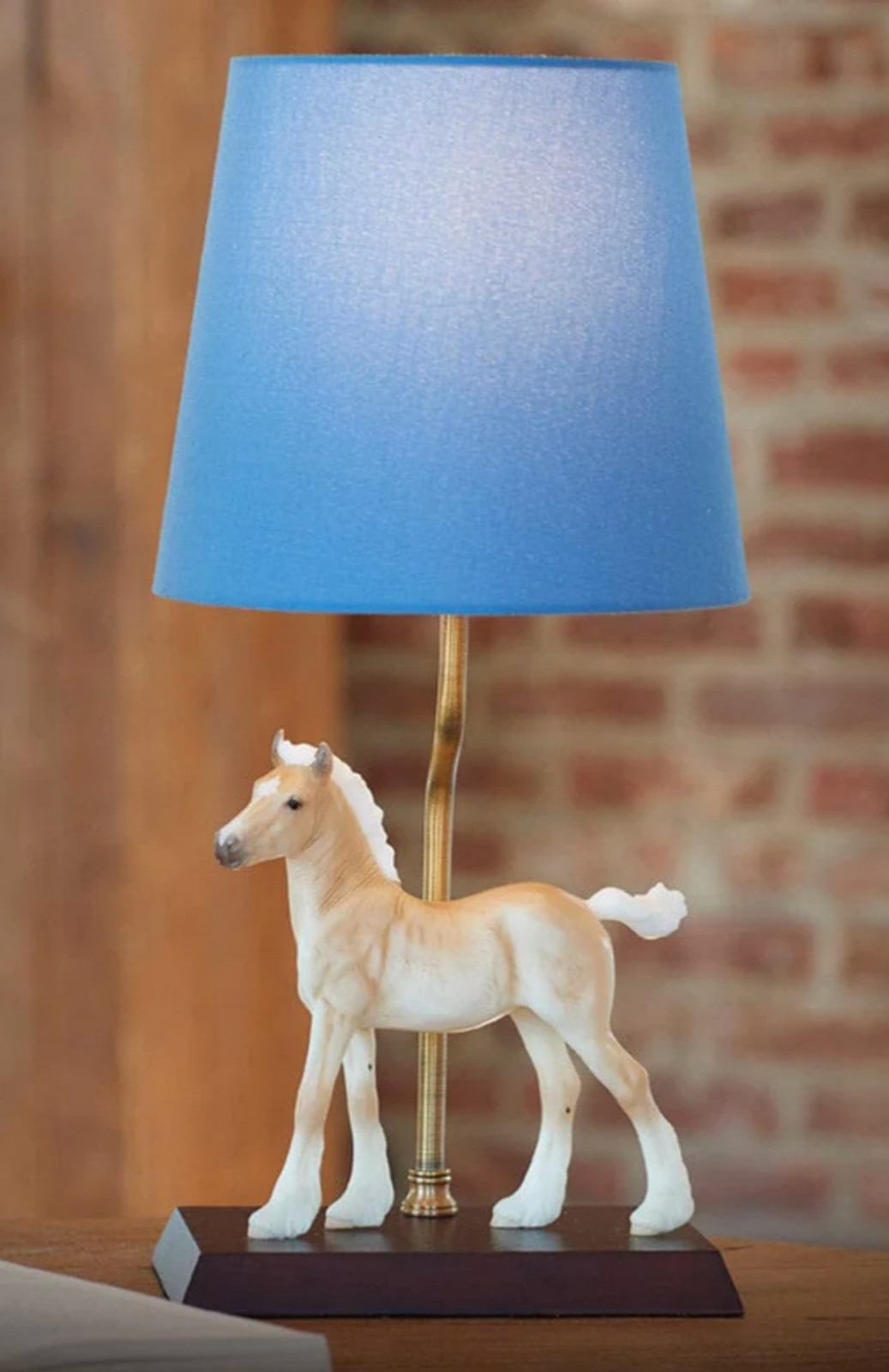 BREYER HORSE VINTAGE CLUB - 2026 Phoebe Vanner Foal Desk Lamp - BRAND NEW - WOW