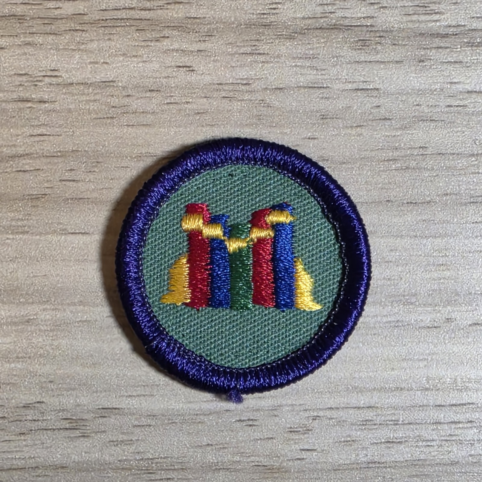 Girl Scout GSA Juniors Reader Merit Badge Books Bookshelf Patch Vtg 90s USED Girl Scout GSA Juniors Reader Merit Badge Books Bookshelf Patch Vtg 90s USED