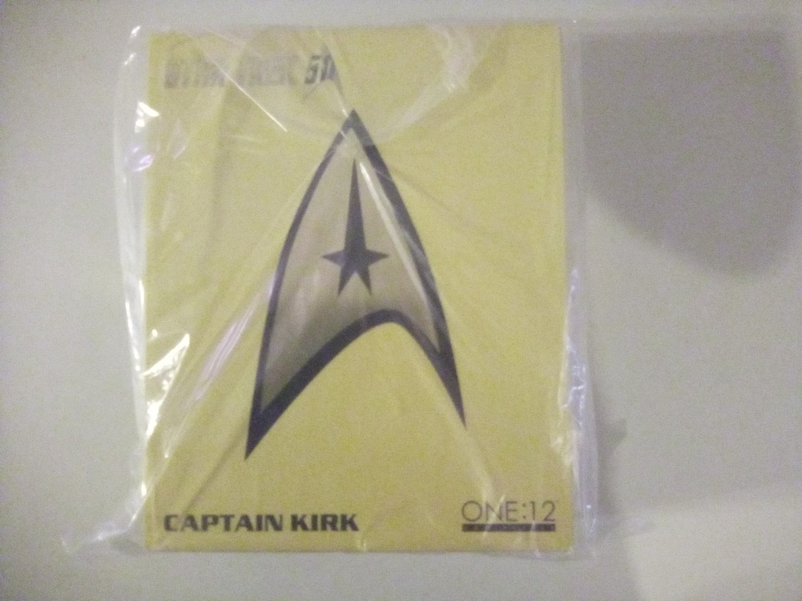 CAPTAIN KIRK 1:12 Collective 50th Anniversary Edition MEZCO NIB FREE USA S/H/I CAPTAIN KIRK 1:12 Collective 50th Anniversary Edition MEZCO NIB FREE USA S/H/I