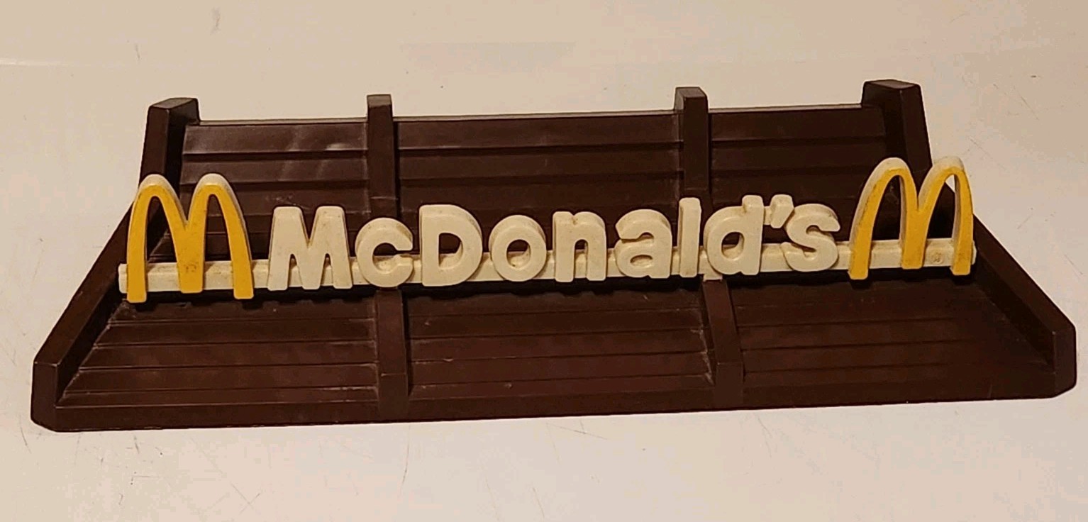 RARE Vintage 1976 McDonald\'s McDonaldland Remco Restaurant Roof Sign Train RARE Vintage 1976 McDonald\'s McDonaldland Remco Restaurant Roof Sign Train