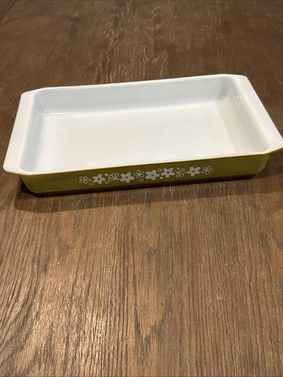 Vintage Crazy Daisy Spring Blossom Green Pyrex Lasagna Pan #933 “Crazy Daisy”