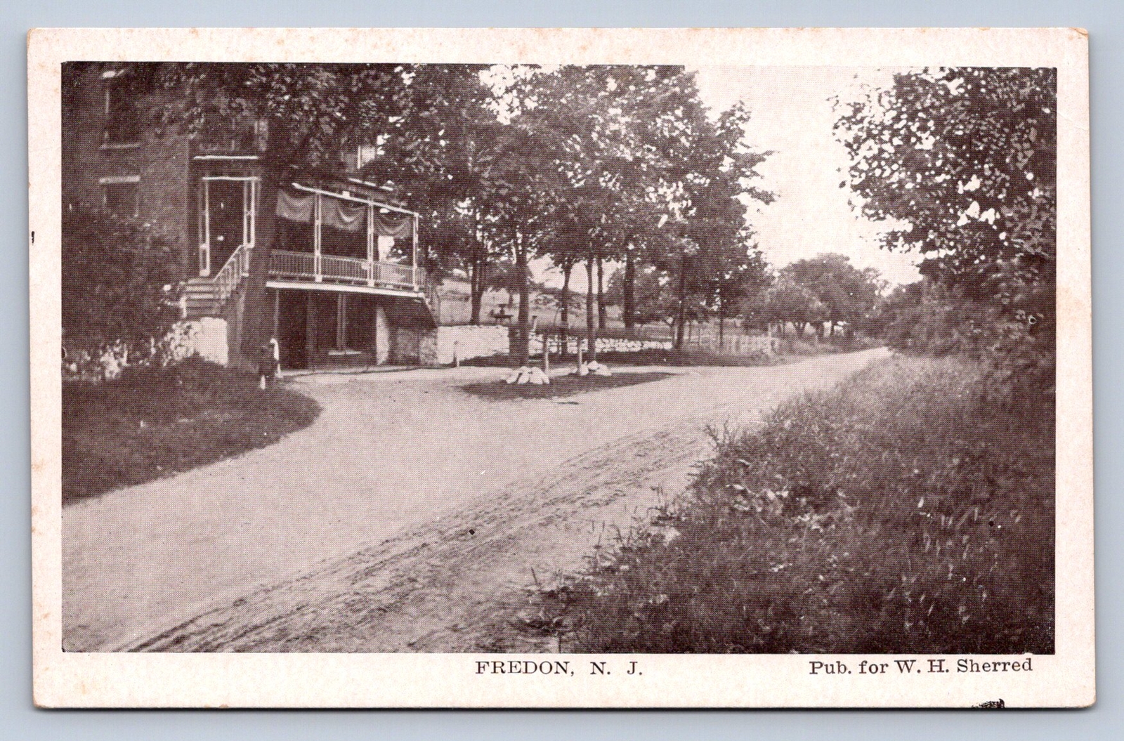 J97/ Fredon New Jersey Postcard c1910 Hotel Building Homes 283