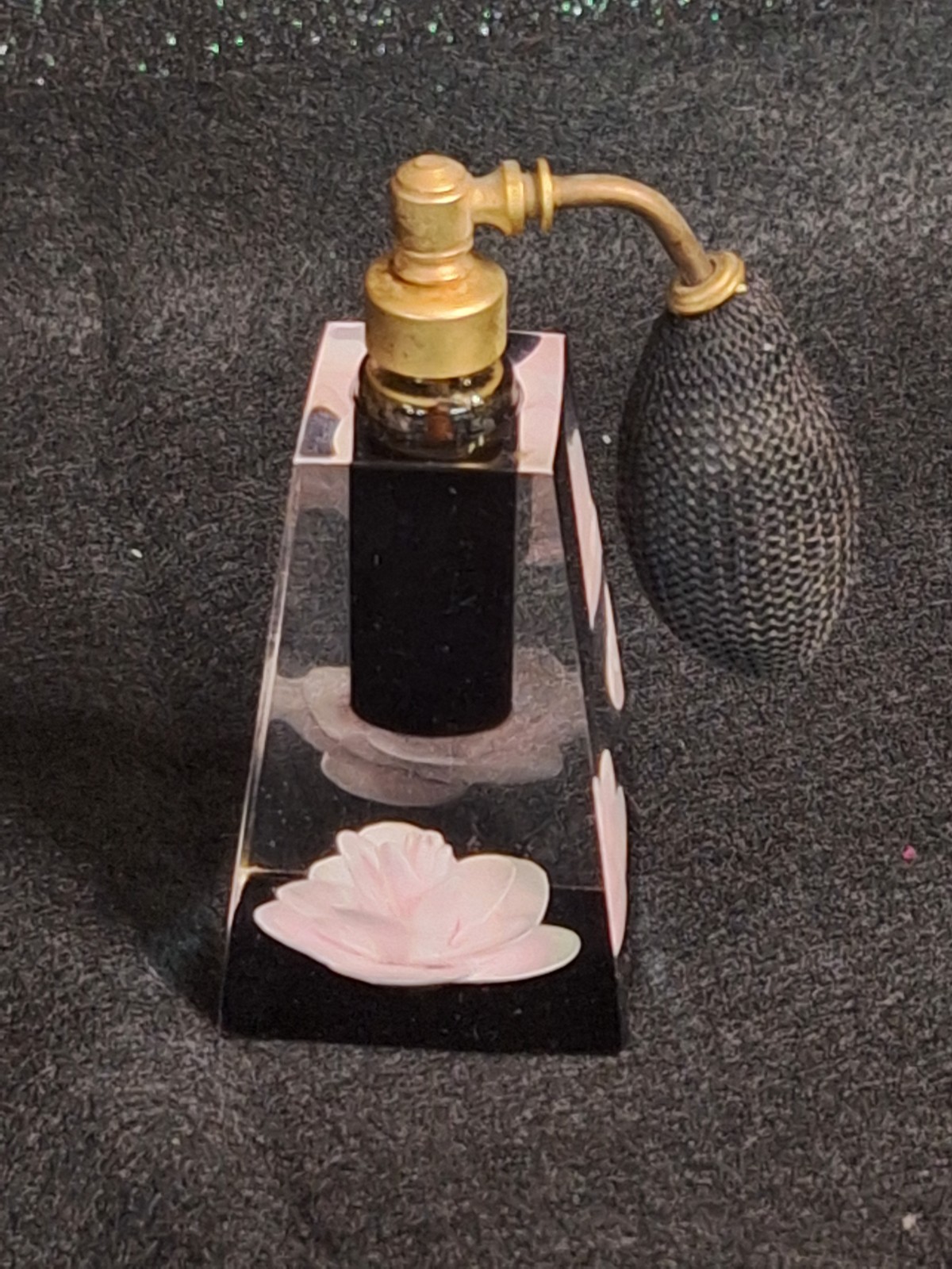 Vintage 1950s Jane Art Lucite Perfume Bottle w/Pink Rose-Near Pristine Vintage 1950s Jane Art Lucite Perfume Bottle w/Pink Rose-Near Pristine