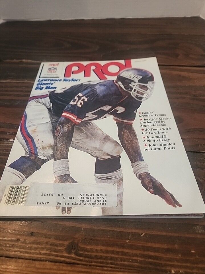 Vintage January 1983 NFL Pro Magazine Lawrence Taylor N.Y. Giants Cover 