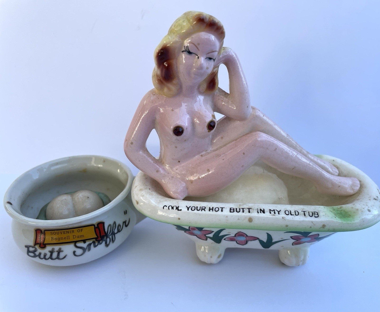 VINTAGE RARE RISQUE ASHTRAY VINTAGE RARE RISQUE ASHTRAY