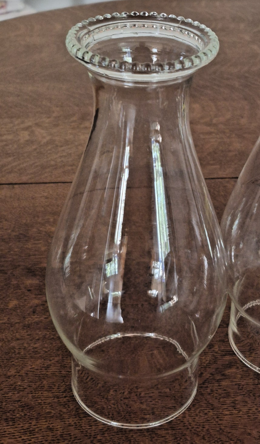True Vintage CLEAR GLASS BEADED TOP CHIMNEY FOR KEROSENE OIL-STYLE LAMP True Vintage CLEAR GLASS BEADED TOP CHIMNEY FOR KEROSENE OIL-STYLE LAMP