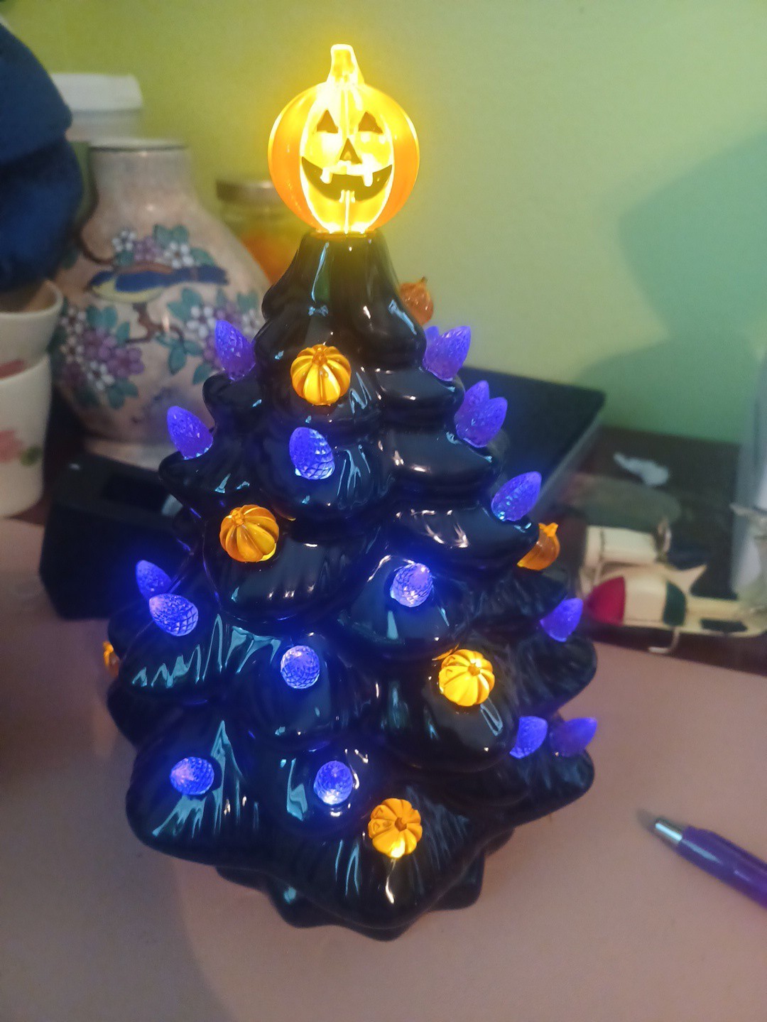 Halloween Ceremic Light Up Tree With Jack O Laterns And Purple Bulbs 10\