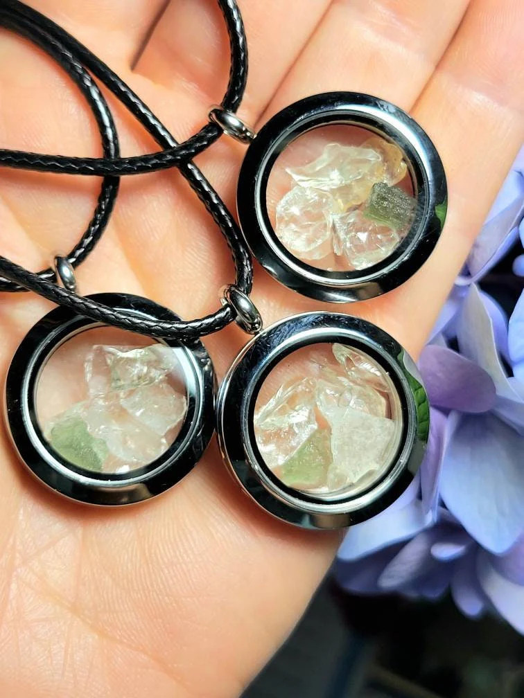 Moldavite & Libyan Glass Locket Pendant Moldavite & Libyan Glass Locket Pendant