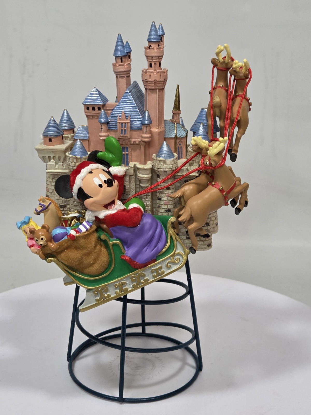 RARE Disney Cinderella Castle Christmas Tree Topper Mickey Mouse Reindeer Sleigh RARE Disney Cinderella Castle Christmas Tree Topper Mickey Mouse Reindeer Sleigh