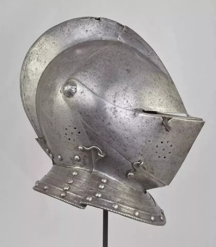 Medieval Close Helmet Battle Ready 14 Gauge Bassinet Knight Armor Helmet Christm Medieval Close Helmet Battle Ready 14 Gauge Bassinet Knight Armor Helmet Christm