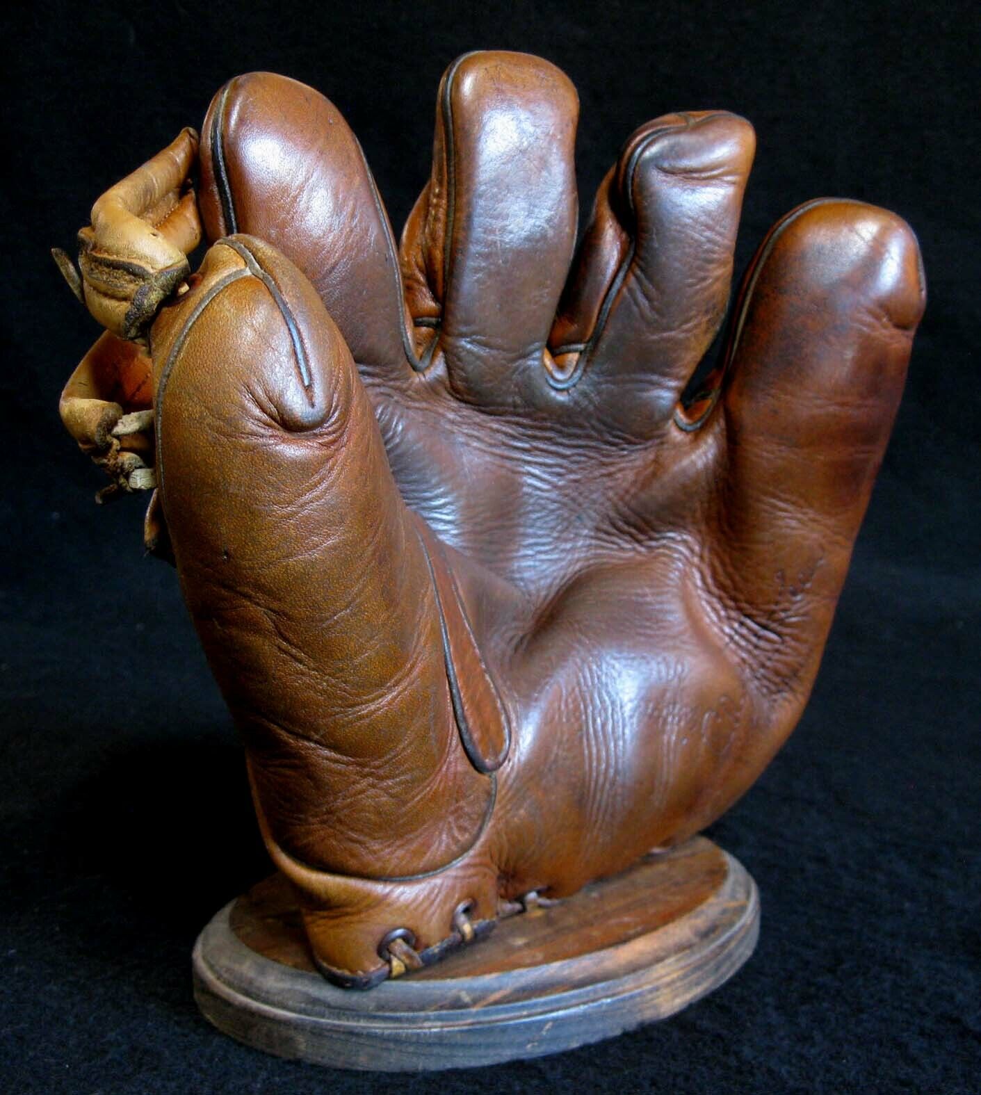 Antique 1940\'s Olympian CHARLIE KELLER Horsehide Baseball Glove Vintage Yankees