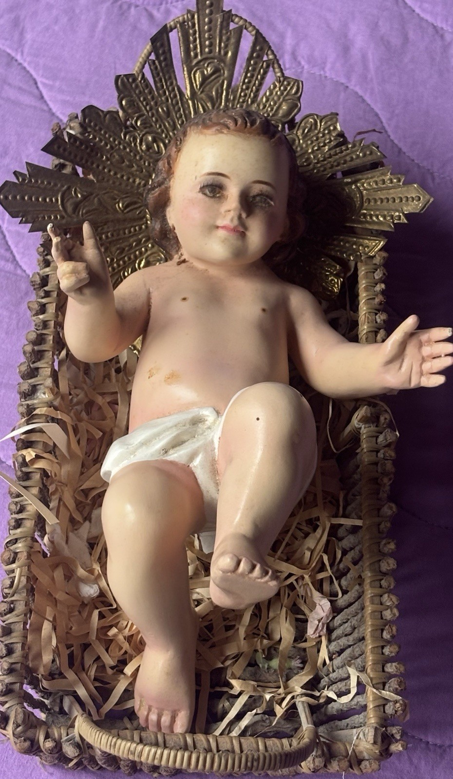Glorious Baby Jesus Large 10” In Crowned Nativity Glass Eyes Straw Manger Glorious Baby Jesus Large 10” In Crowned Nativity Glass Eyes Straw Manger