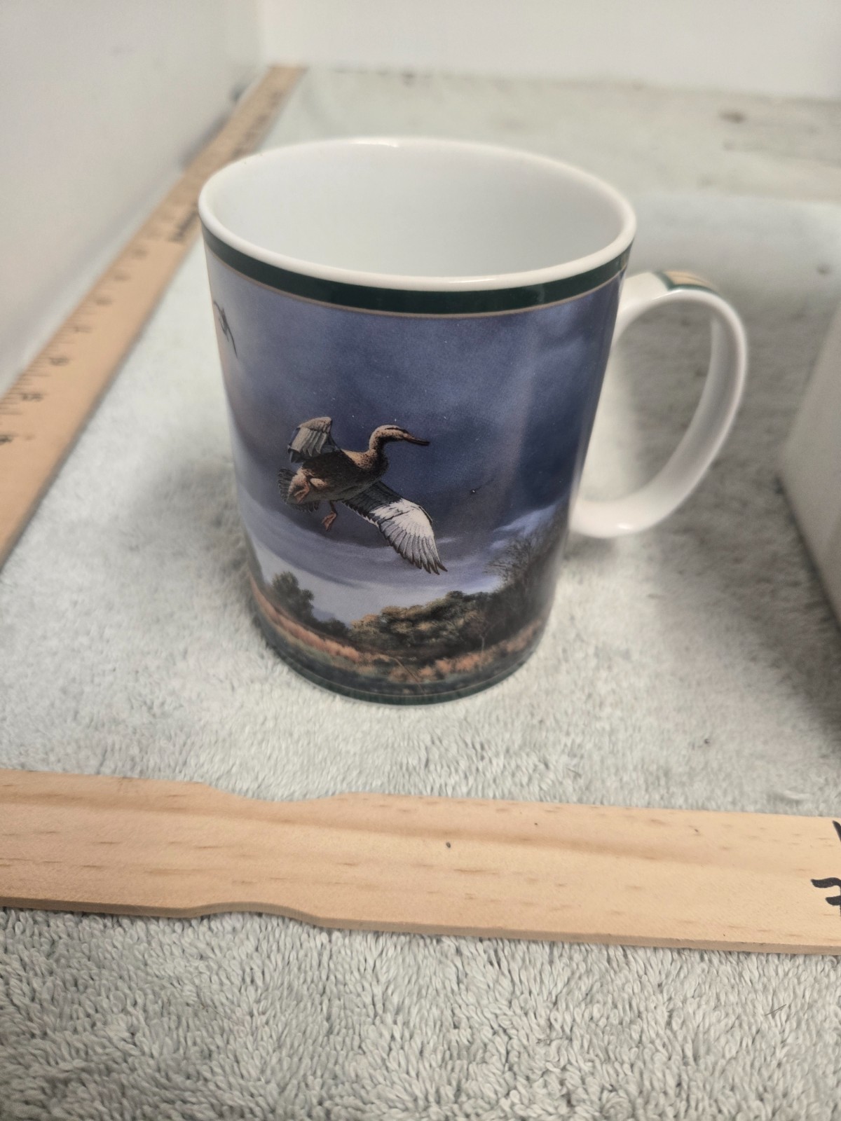 Danbury mint, ducks of north america mug, threatening skies, wild wings, box