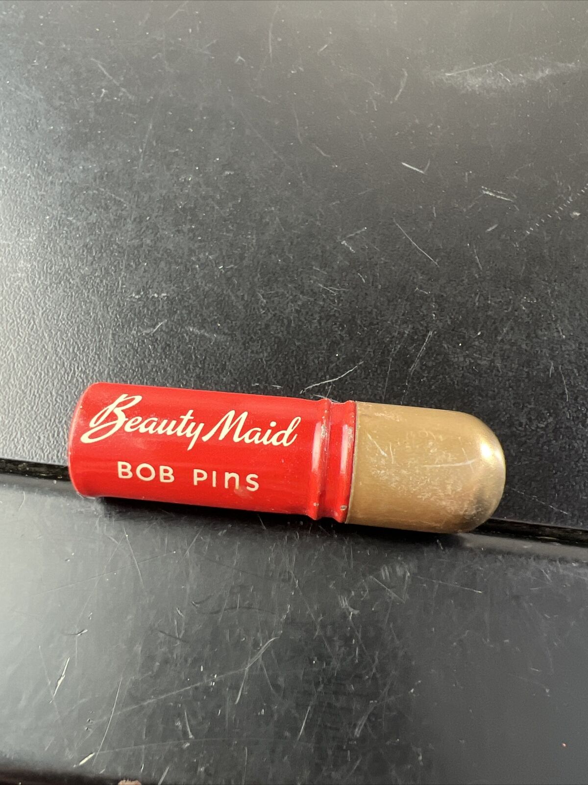 1950s VINTAGE BEAUTY MAID RED METAL BULLET BOB HAIR PIN HOLDER WITH BOBBY PINS