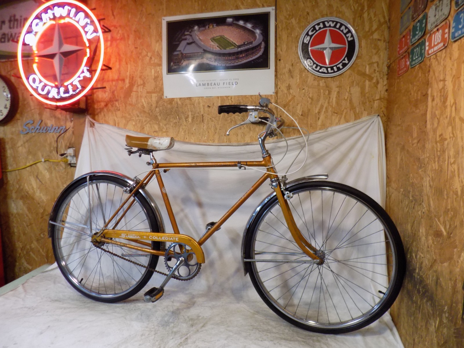 1965 SCHWINN COLLEGIATE COPPERTONE GOLD 3-SPEED BIKE RACER SPEEDSTER VINTAGE 65