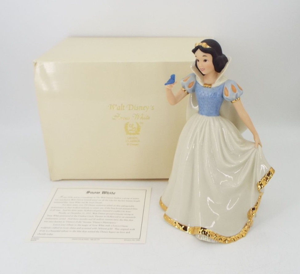Lenox Disney Snow White 8.5\