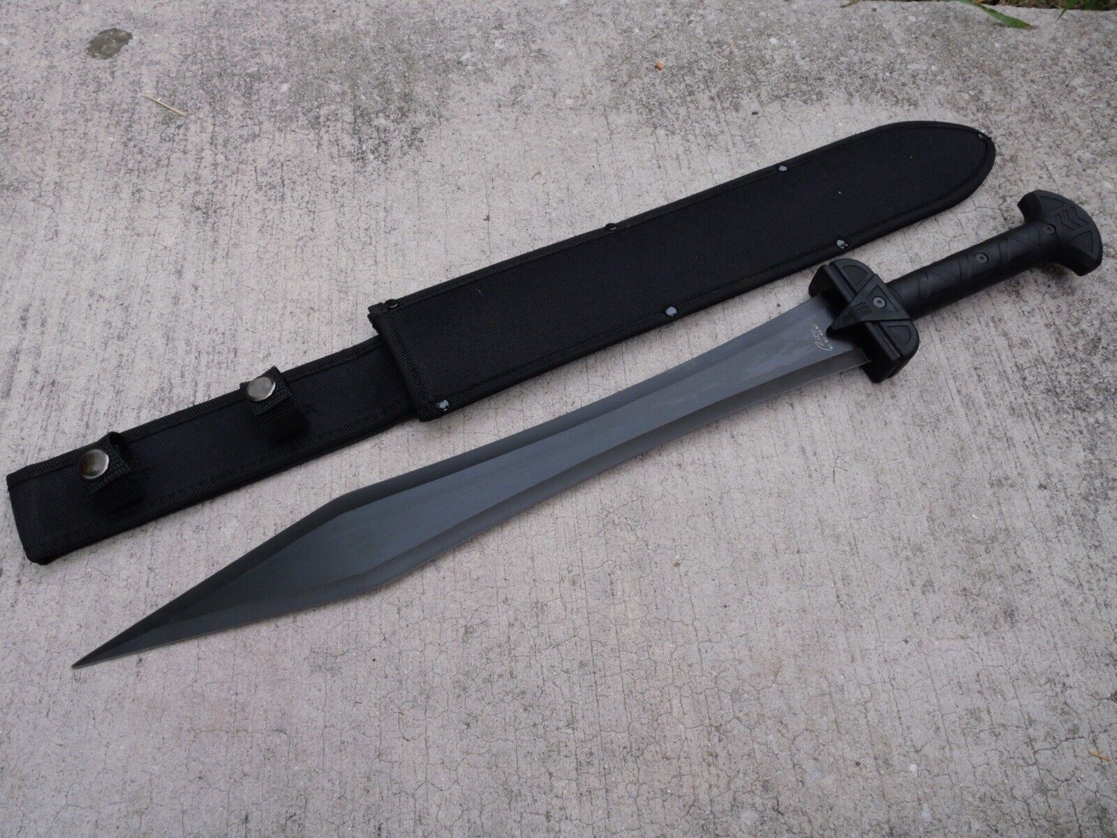 24” Roman Sword Gladiator Modern Black Double Edge Full Tang Glass Breaker Sharp