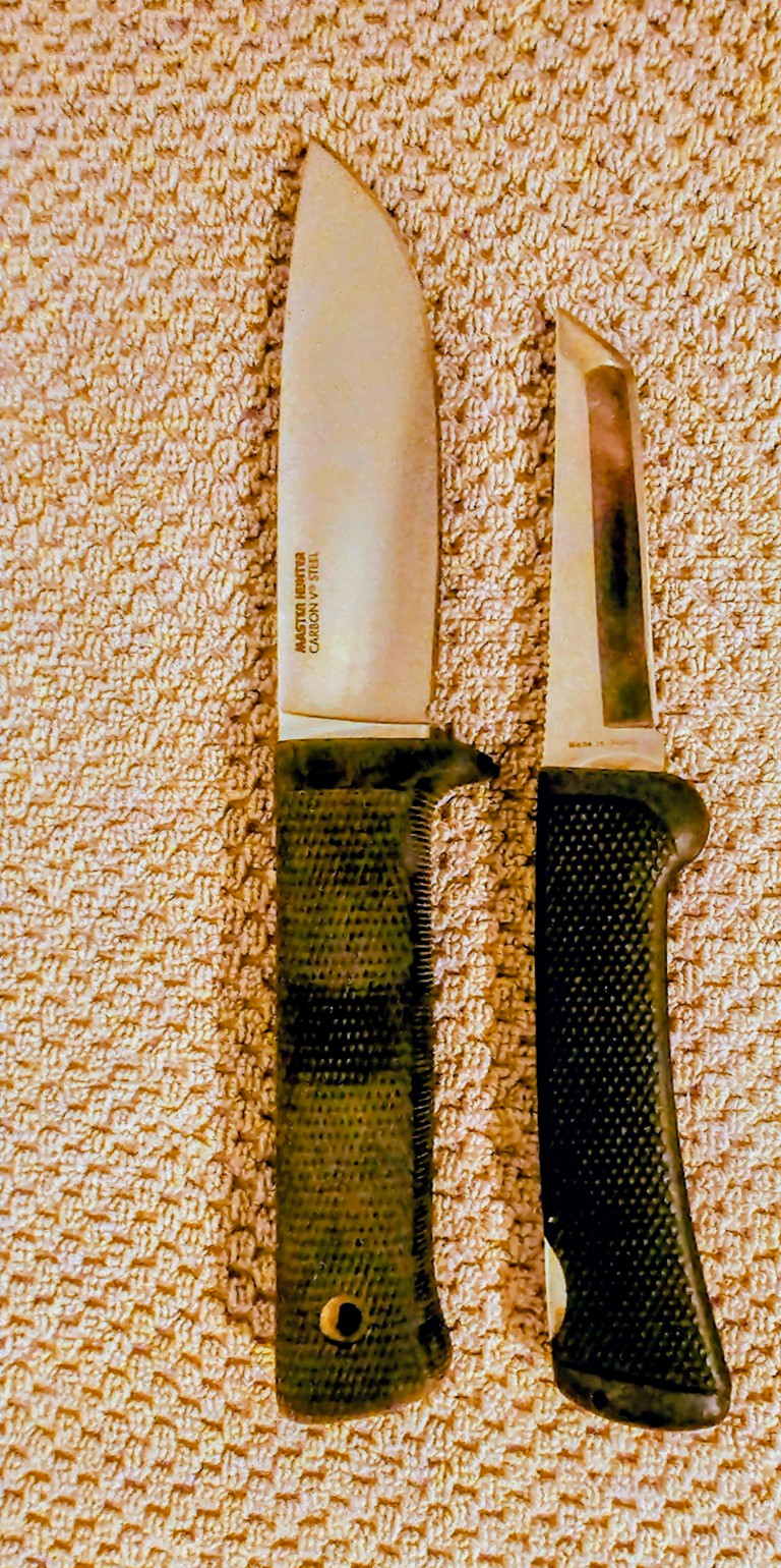 Two Vintage Cold Steel Vintage Knives, Sheaths. Two Vintage Cold Steel Vintage Knives, Sheaths.