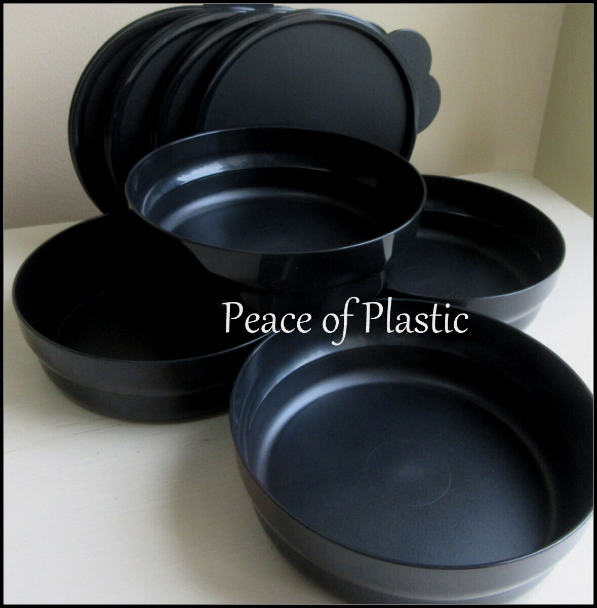 Tupperware NEW Impressions Black Microwavable Cereal Bowls with Seals Set of 4