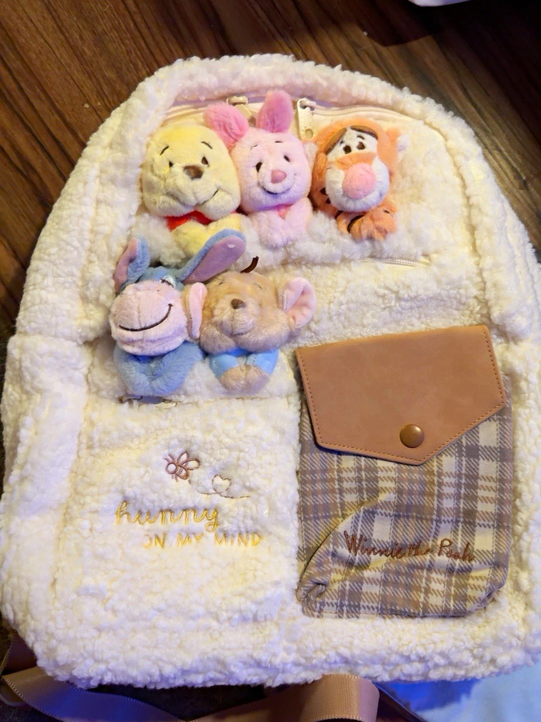Potdemiel Disney Winnie the Pooh Whimsical Party Plush Backpack, White/Beige M
