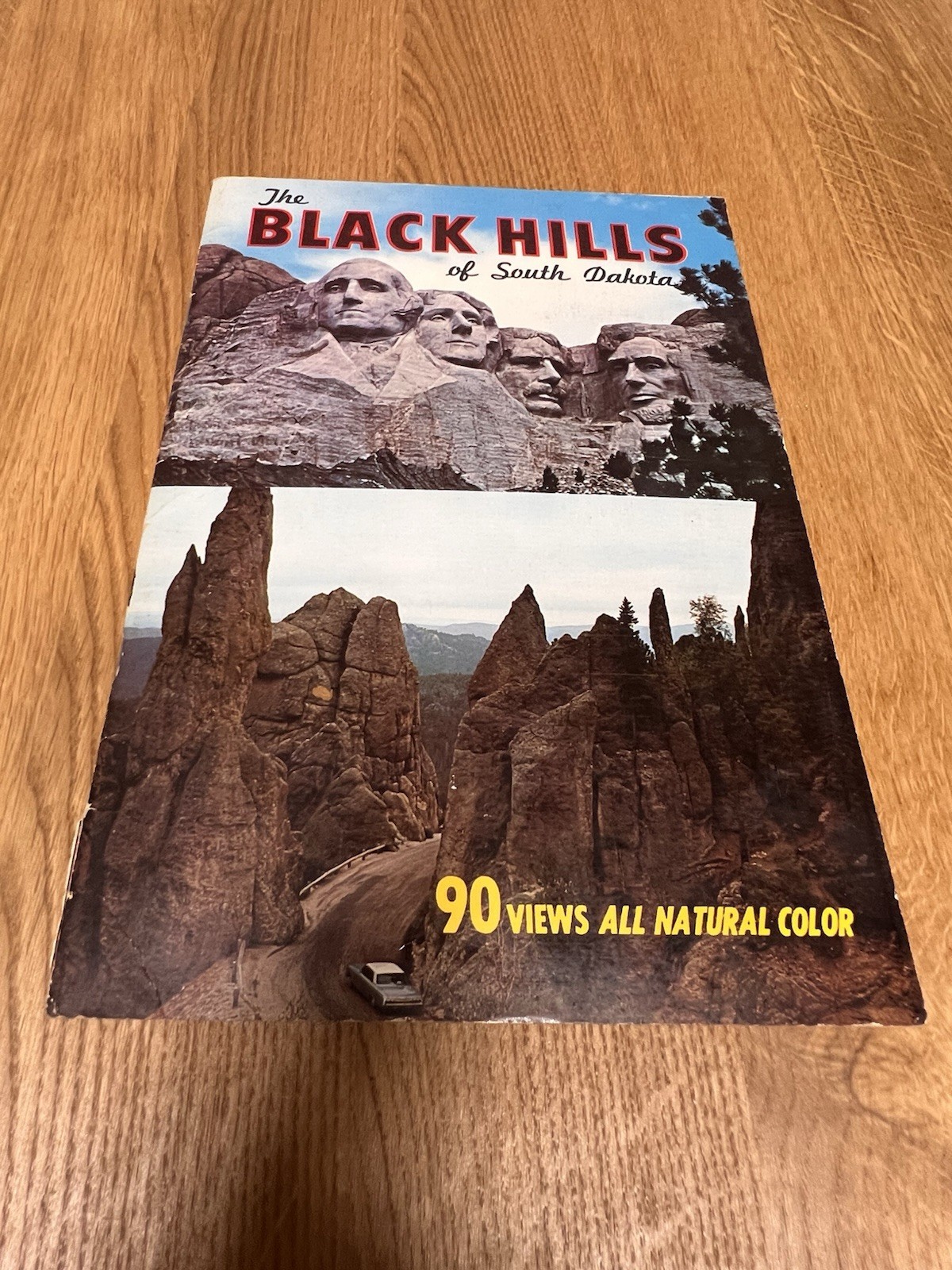 Vintage Black Hills of South Dakota Travel Souvenir Book 90 Views Vintage Black Hills of South Dakota Travel Souvenir Book 90 Views