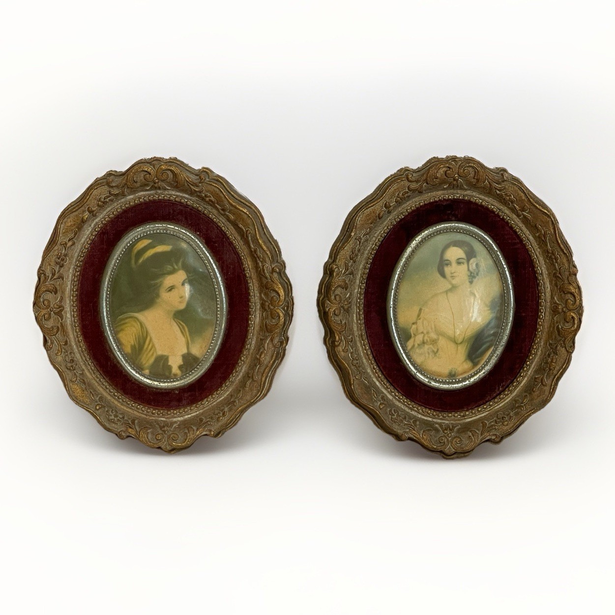VTG Pair Cameo Portrait Pictures Gold Wood Red Velvet Victorian Style Set Oval VTG Pair Cameo Portrait Pictures Gold Wood Red Velvet Victorian Style Set Oval