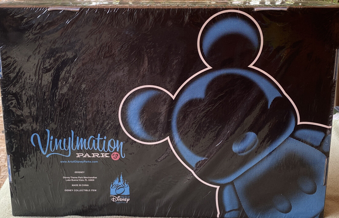 Vinylmation Park 3 Sealed Case Chaser