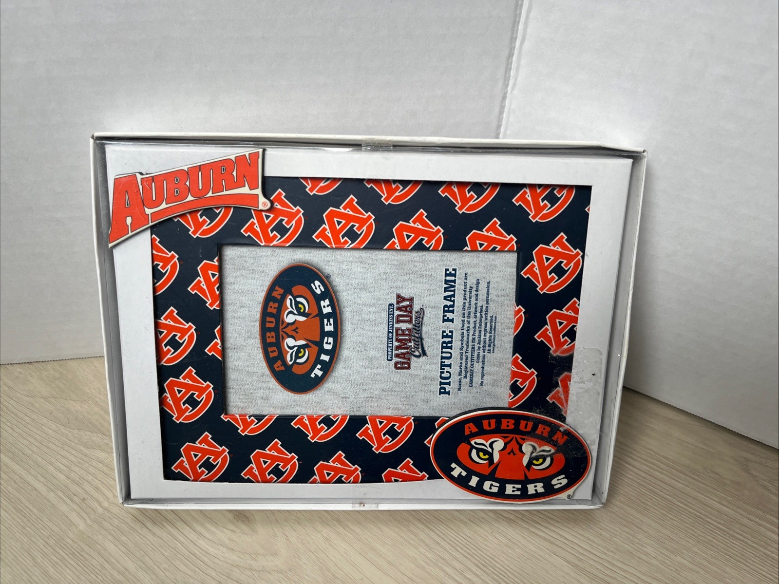 NEW Auburn Tiger Game Day Outfitters 4x6 Picture Frame NEW Auburn Tiger Game Day Outfitters 4x6 Picture Frame