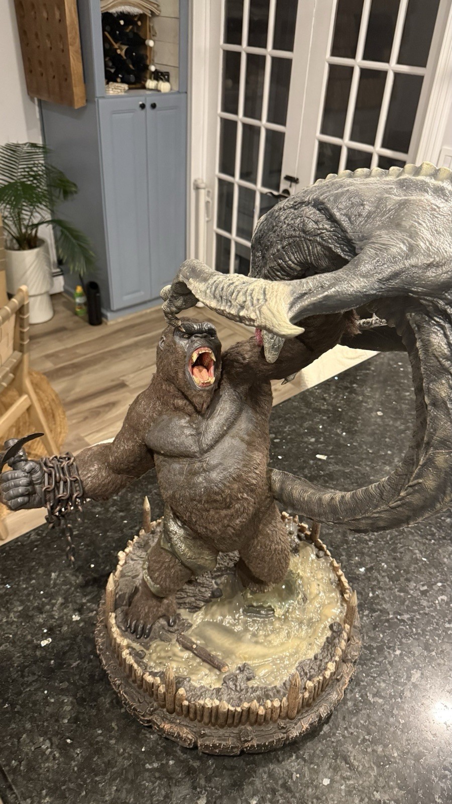 Kong vs Skull Crawler Statue DX Deluxe Version Skull Island – Prime 1 Studio Kong vs Skull Crawler Statue DX Deluxe Version Skull Island – Prime 1 Studio