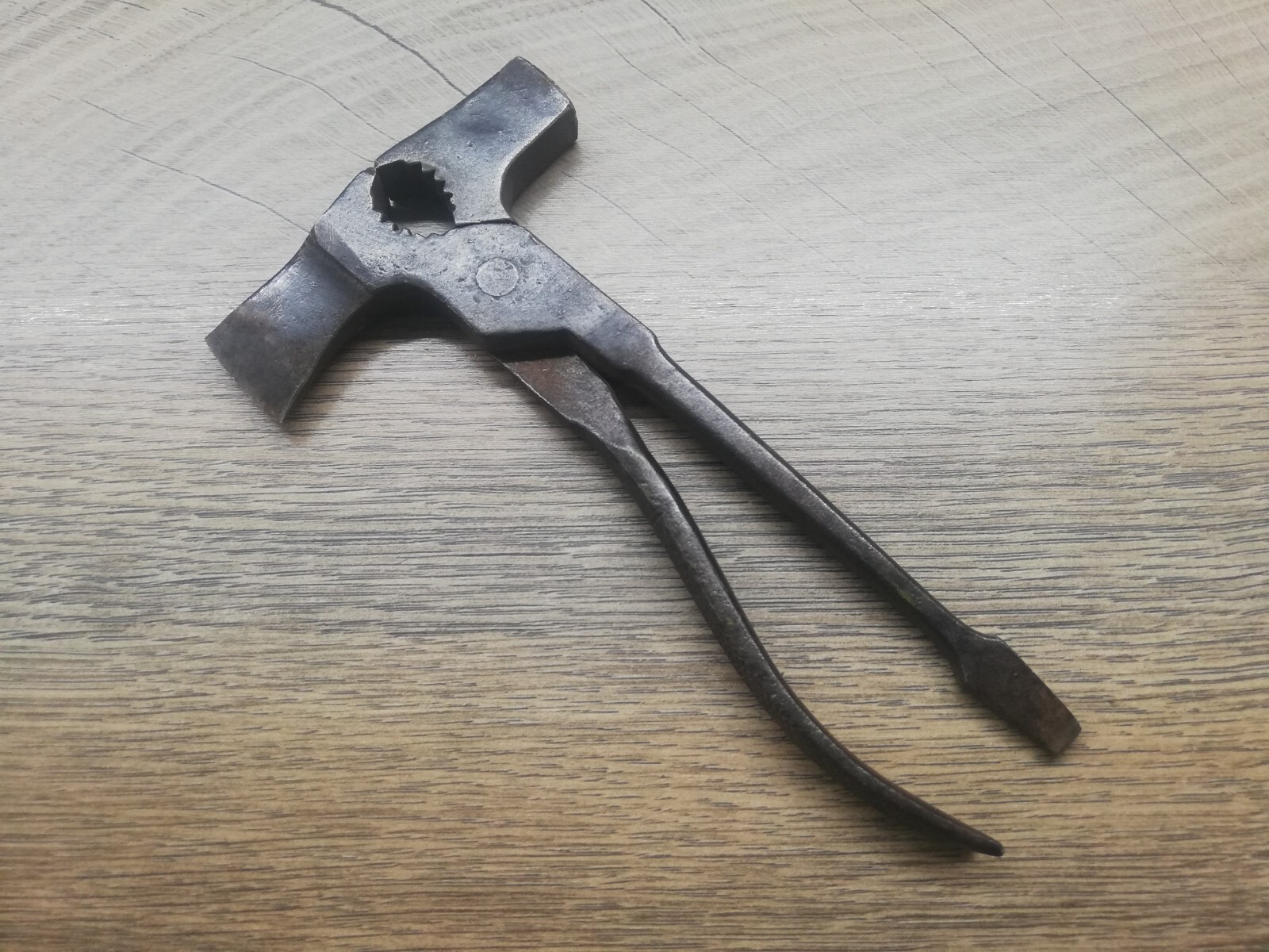 VTG WW1 WWII GERMAN COMBI MULTI-TOOL HAMMER AXE PLIERS NAIL PULLER SCREWDRIVER