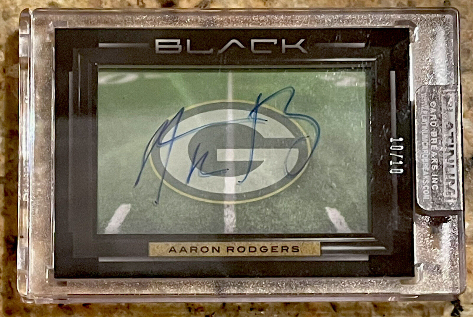 2021 BLACK AARON RODGERS ON CARD AUTO Gridiron Insignia SHADOWBOX PACKERS /10