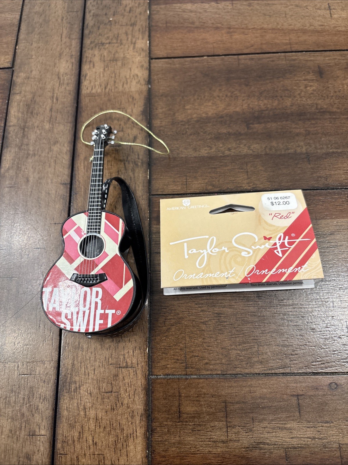 Taylor Swift “Red” 2012 Guitar American Greetings Music Christmas Ornament Taylor Swift “Red” 2012 Guitar American Greetings Music Christmas Ornament